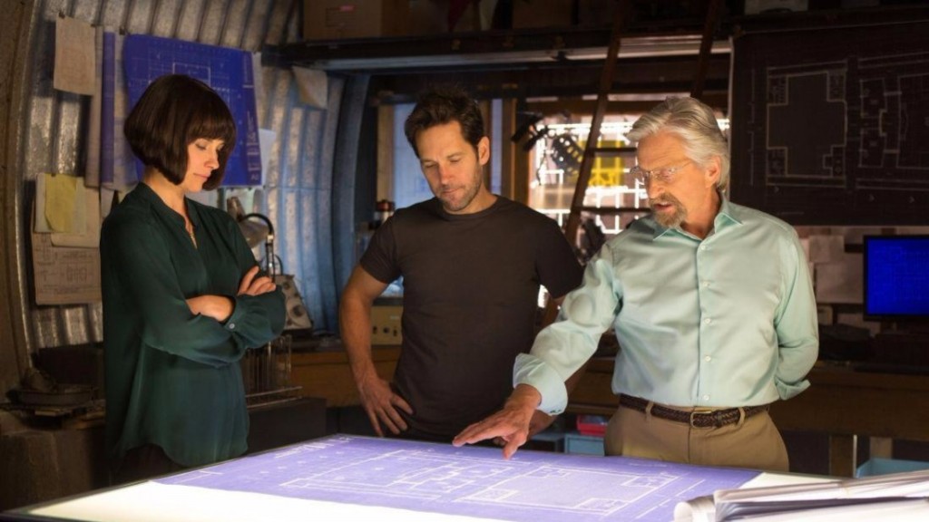 ant-man-review-0019-1100x733 - Edited