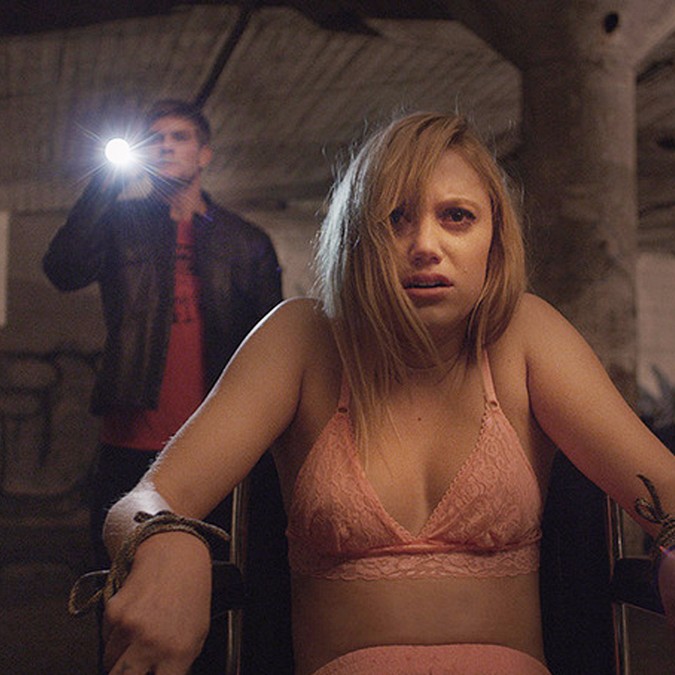 It_Follows_review_-_CANNES_article_story_large